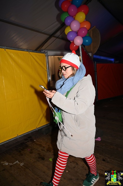 ../Images/Opwarmbal 2026 370.jpg